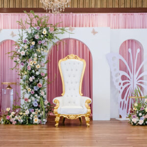 Whimsical garden- 200 Guest